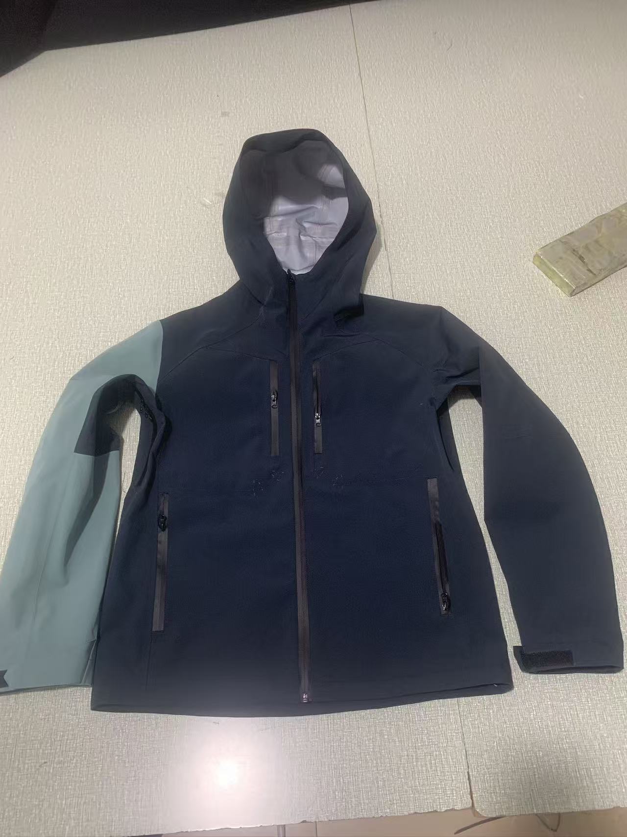 Giacca da sci multiuso imperme - Snowboard Jacket Gore Tex Waterproof recensione e prezzo
