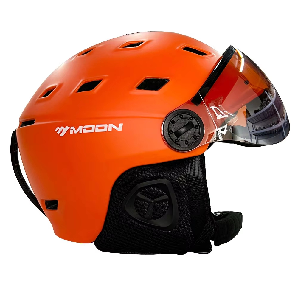 MOON MS100 2026 Nuovo Modello  - Ski Helmet With Integrated Visor recensione e prezzo